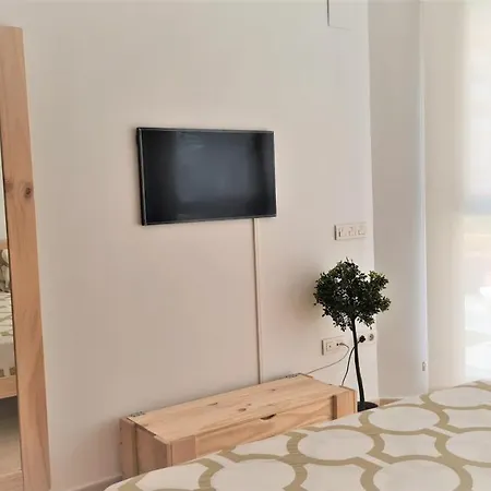 Luxury - B40-21 - On *