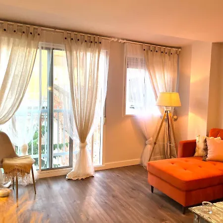 Wonderful In The Heart Of Apartament
