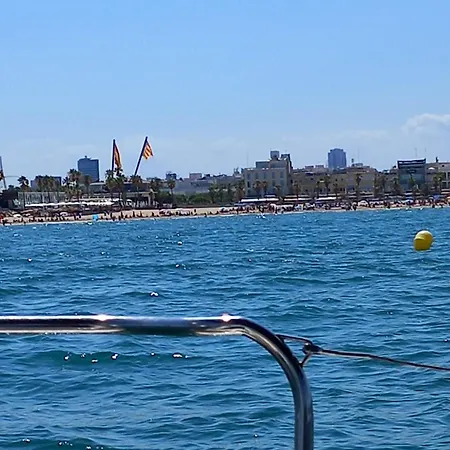 Botel Excelente Velero En *