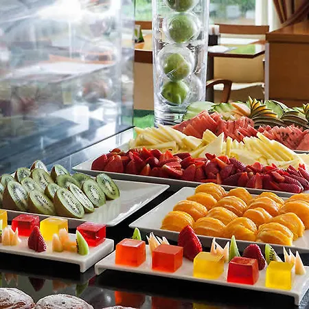 호텔 Nh Ciencias 3*