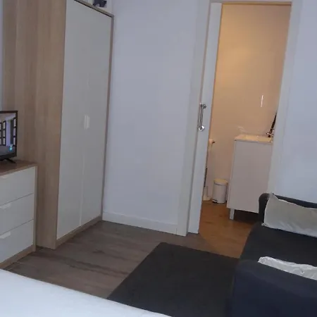 Lovely In Wifi Free فالنسيا