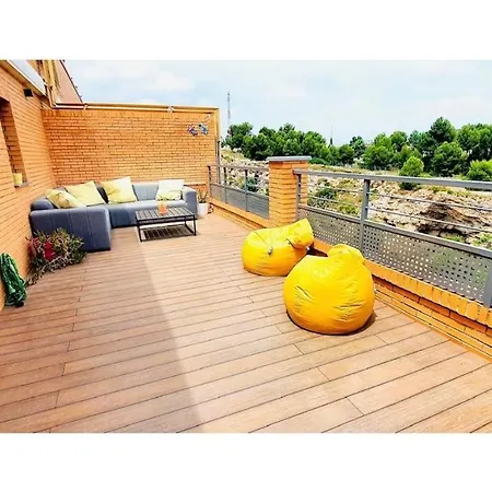 アパート Lovely Penthouse With Pool