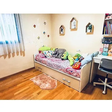 アパート Lovely Penthouse With Pool