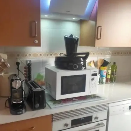 Bonito Apartamento Y Excelente Ubicacion Valencia