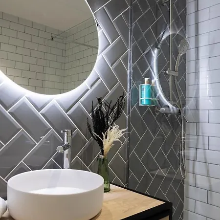 Florit Flats - The Maritim Serreria Suites بيت ضيافة فالنسيا