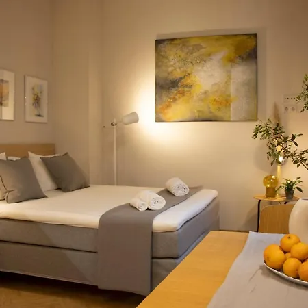 Singularstays Santa Cruz 9 *