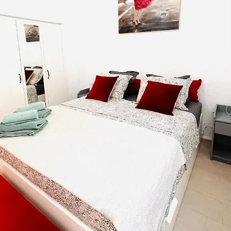 Apartment Turia San Pio V *