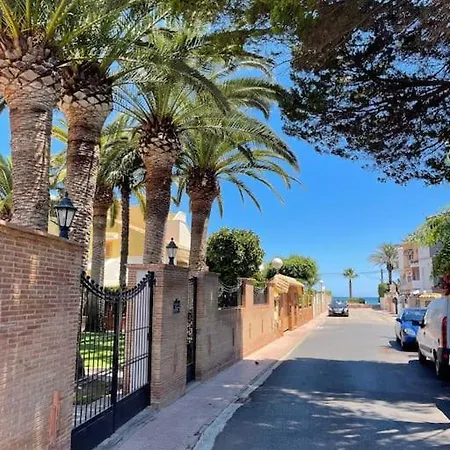 Villa Puig Villa *