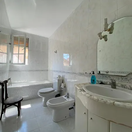 Appartamento Bigger Flat Ideal Familia Near Center And *