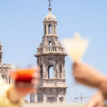 Mate Cosmo - Centre, 3* 瓦伦西亚