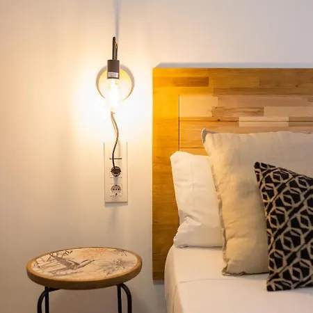 Florit Flats - The Apolo Loft Apartment Valencia