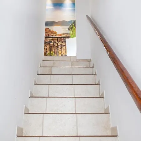 Дом отдыха Casa Espectacular De Diseno Con Jardin Interior *