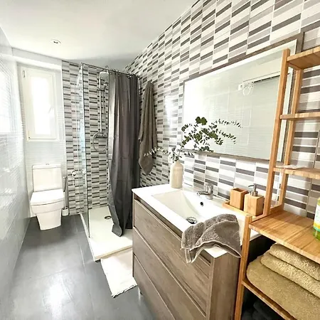 Acogedor Apartamento Cerca De La Playa *