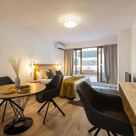 Florit Flats - The Apolo Loft * Valencia