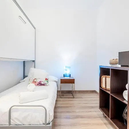 Дом отдыха Casa Espectacular De Diseno Con Jardin Interior Валенсия