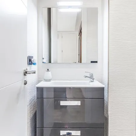 Дом отдыха Casa Espectacular De Diseno Con Jardin Interior Валенсия