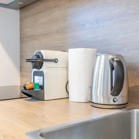 Travel Habitat Alameda Suites. Валенсия