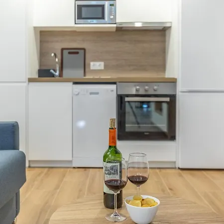 Apartment Travel Habitat Alameda Suites. Valencia