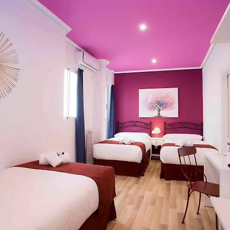 Casual Vintage Hotel