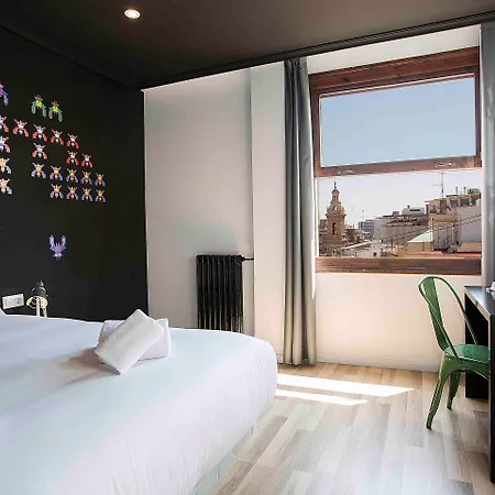 Casual Vintage Hotel