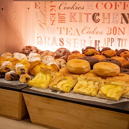 Mediterraneo Отель