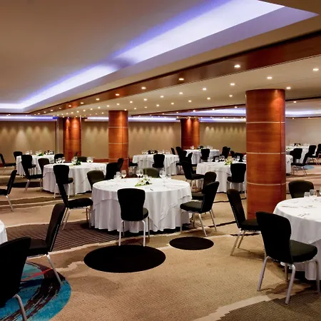 メリア ホテル 4*