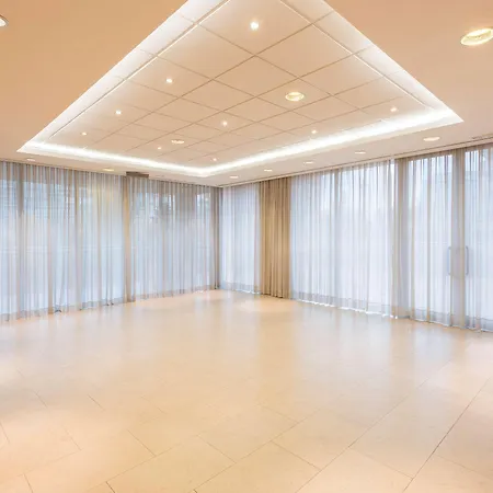 Innside By Melia Oceanic Hotel Valencia