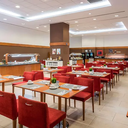 Innside By Melia Oceanic Otel 4*