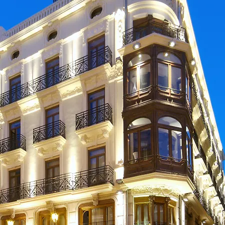 Vincci Palace Otel 4*