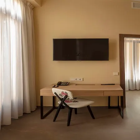 Отель Sh Palace (adults Only) 3*