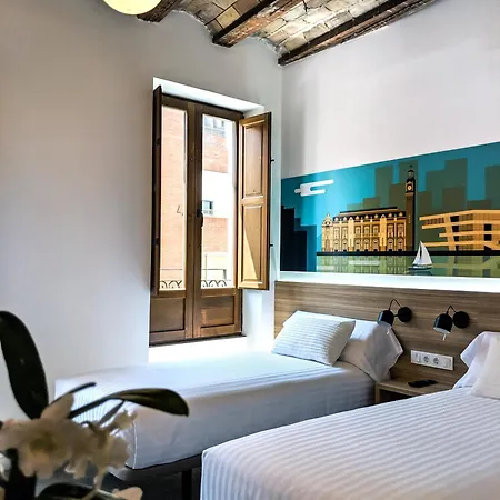 Original Domino House 4*