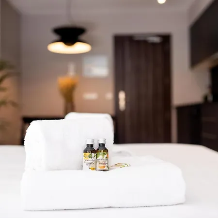 Ramirez Flats Apart Otel