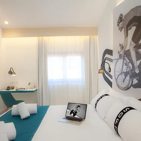 Casual Socarrat By Casual (adults Only) מלון 3*
