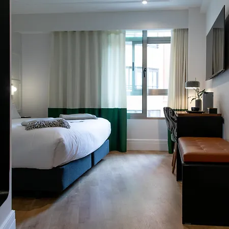 Mate Cosmo - Centre, 酒店 3*