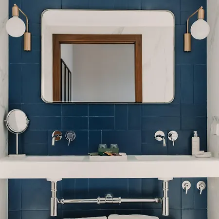 Hotell Room Mate Collection Helen Berger