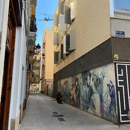 Magnifico Alojamiento En Torres De Serranos Apartman *