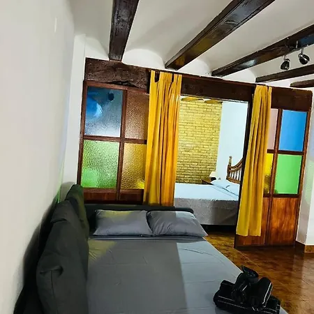 Magnifico Alojamiento En Torres De Serranos Apartman