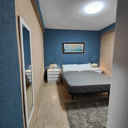 Habitacion En Alquiler, Valencia / Room For Rent, Valencia *