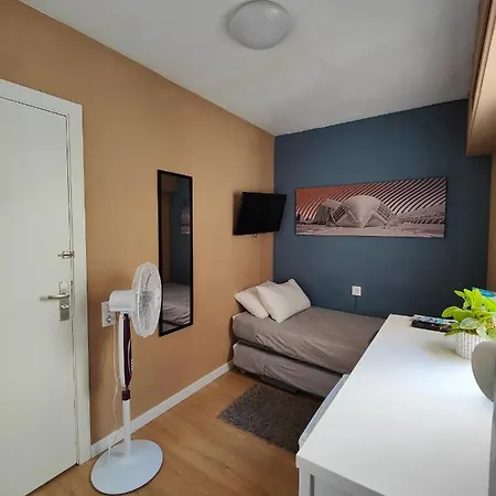 Habitacion En Alquiler, Valencia / Room For Rent, Valencia Valencia