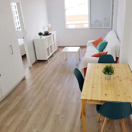 アパート Apartamento Bioparc バレンシア