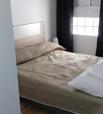 Hotel apartamentowy Lyesblb Walencja