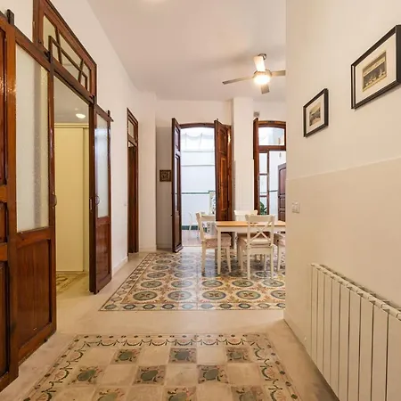 Florit Flats - Traditional House In El Cabanyal * Valencie