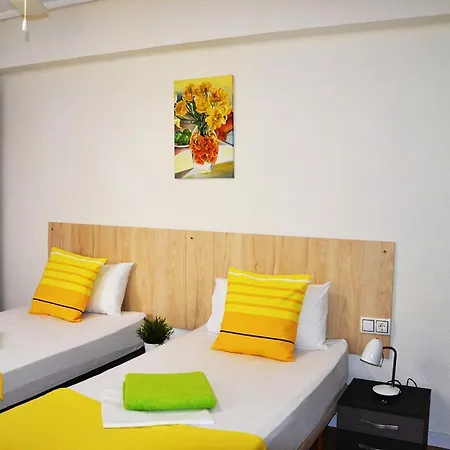 Homestay Double Cozy Room. Ruzafa - Perfect Place To