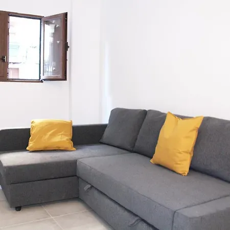 Vivienda Junto A Ruzafa / 6 Pax