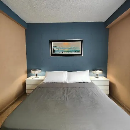 Habitacion En Alquiler, Valencia / Room For Rent, Valencia *