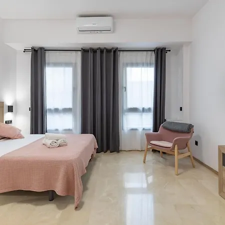 Apartament Travel Habitat La Marina Real