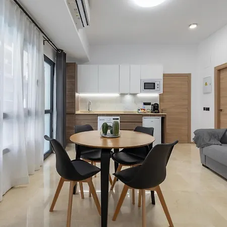 Travel Habitat La Marina Real 公寓 *