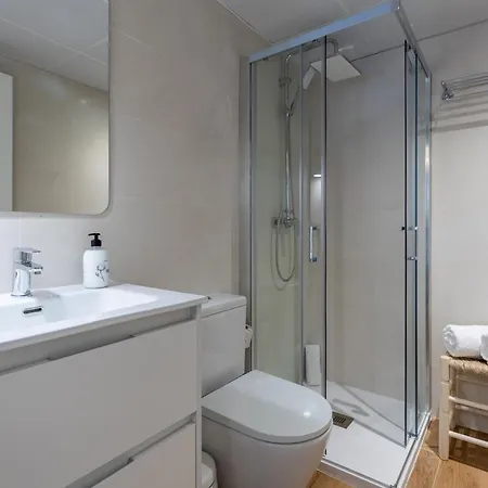 شقة Apartup Opera Loft فالنسيا