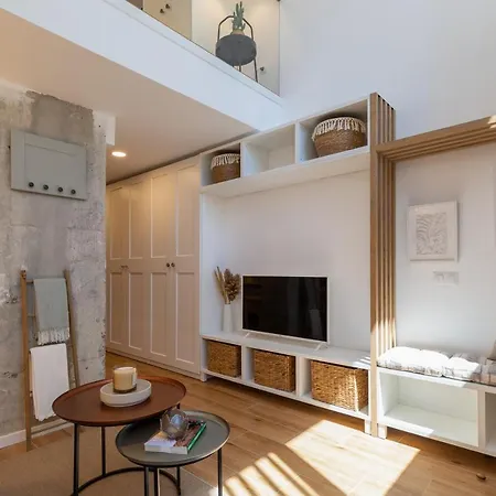 شقة Apartup Opera Loft فالنسيا