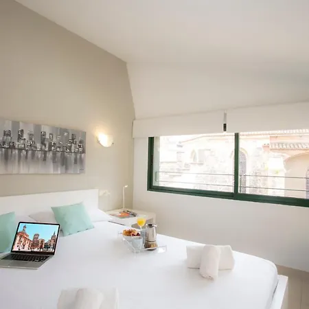 Apartment Singularstays Veronica Ii *